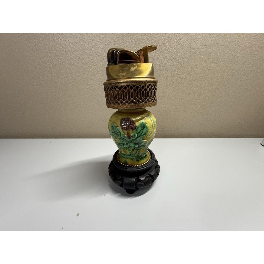 Vintage Evans Table Lighter Flowers